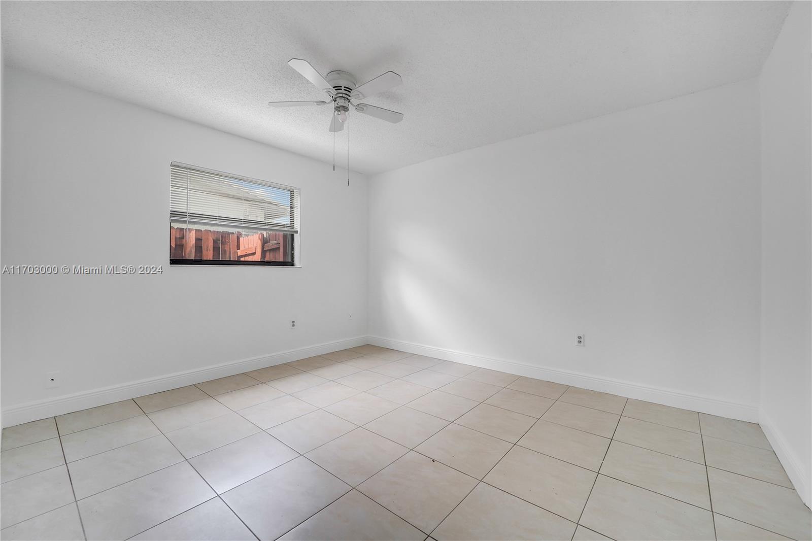 10150 NW 24th Street, Sunrise, Florida image 13