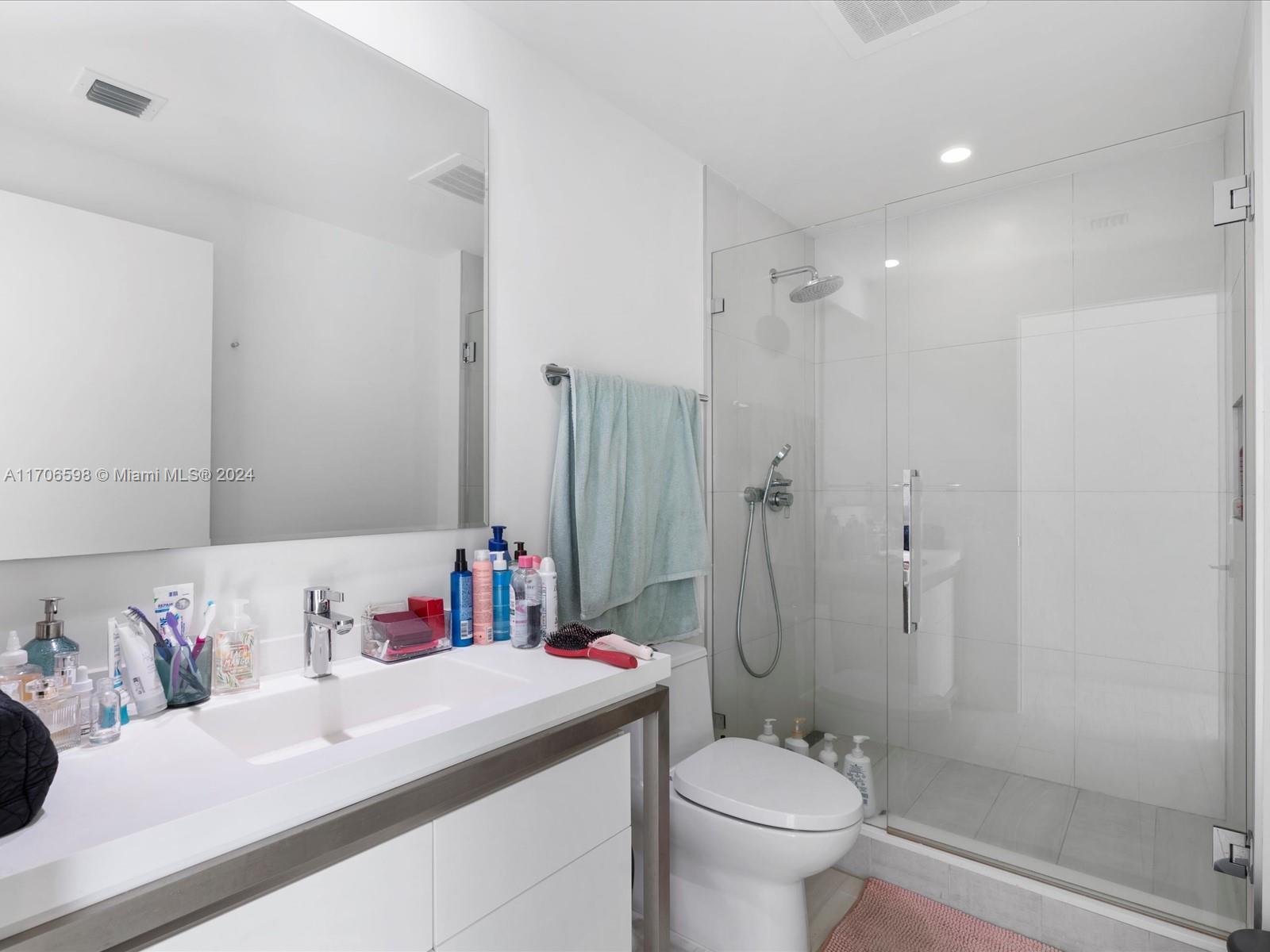 2000 Metropica Way #404, Sunrise, Florida image 10