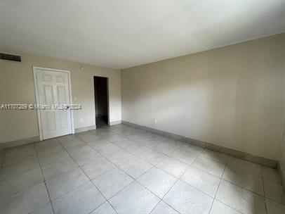 3700 NW 21st St #304, Lauderdale Lakes, Florida image 4