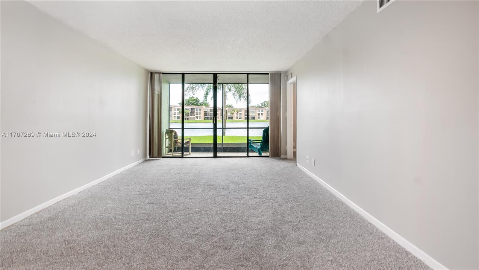 6106 Coral Lake Dr #106, Margate, Florida image 13