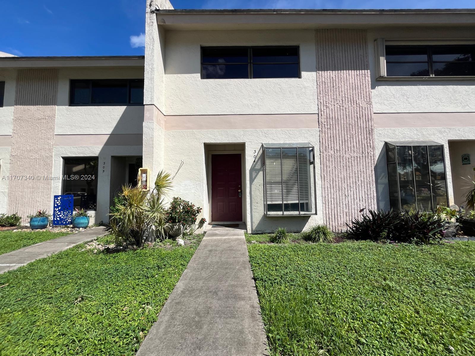 2700 S Oakland Forest Dr #304, Oakland Park, Florida image 12