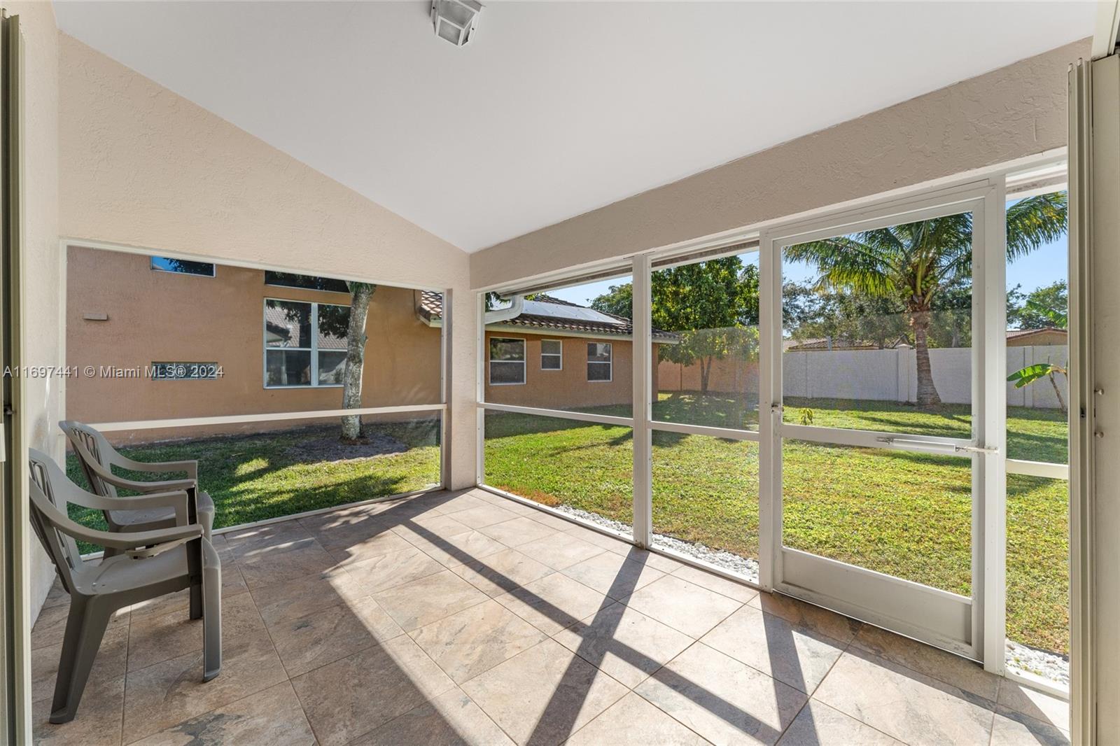 Residential, Coral Springs, Florida image 38