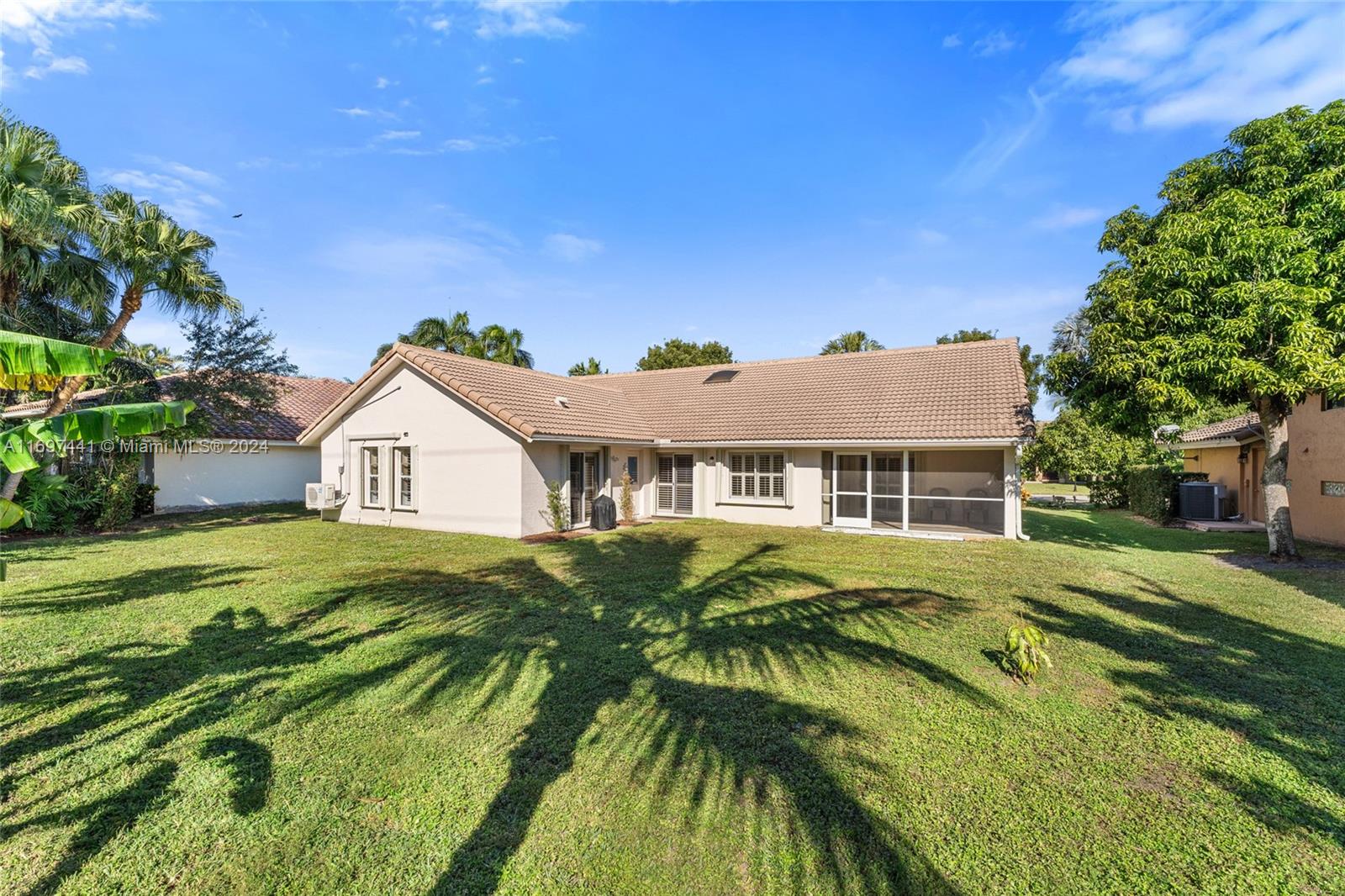 Residential, Coral Springs, Florida image 40