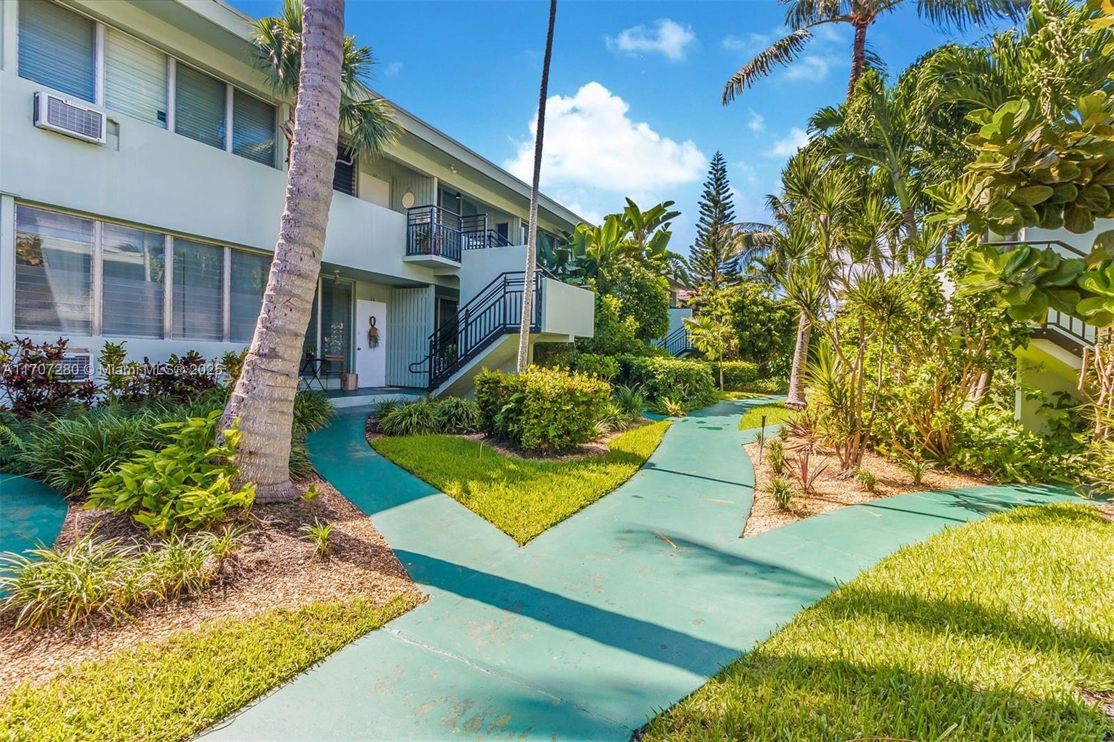 1060 98 St, Bay Harbor Islands, Florida image 9