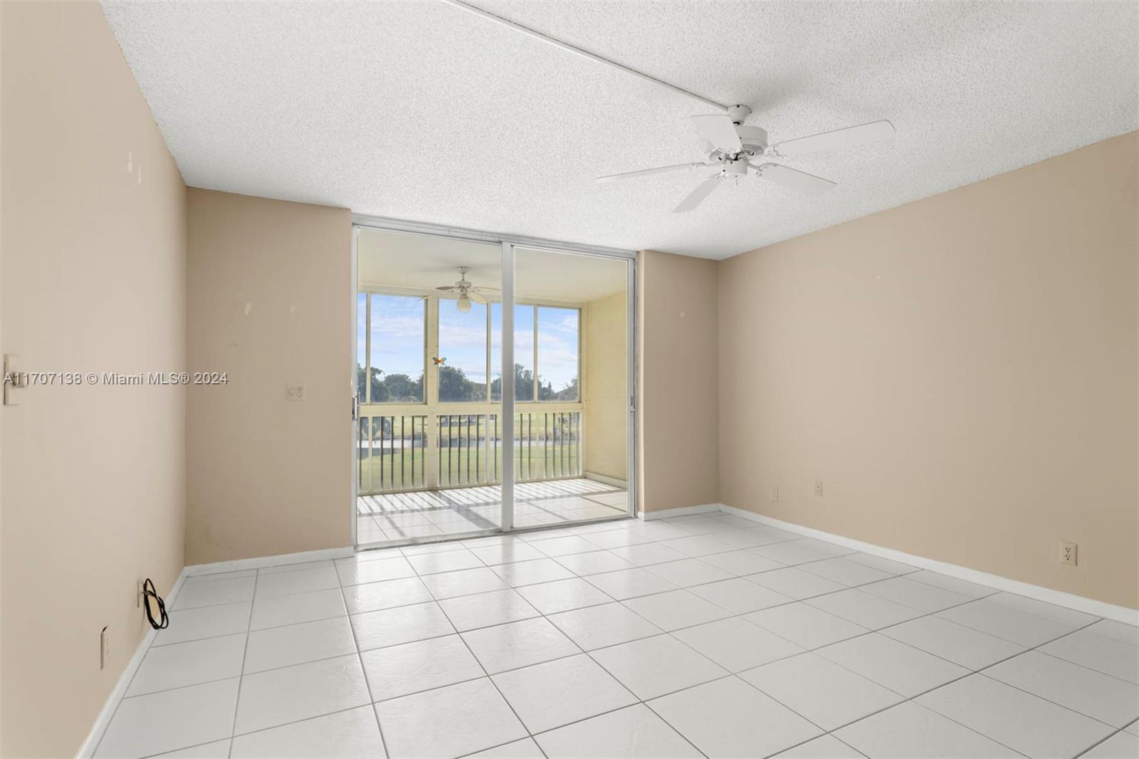 7640 NW 18th St #305, Margate, Florida image 5