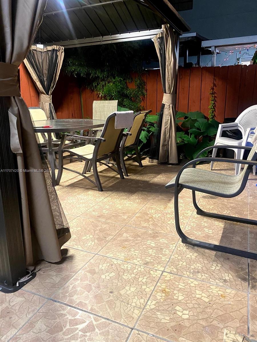 1334 W 42nd St #3, Hialeah, Florida image 27