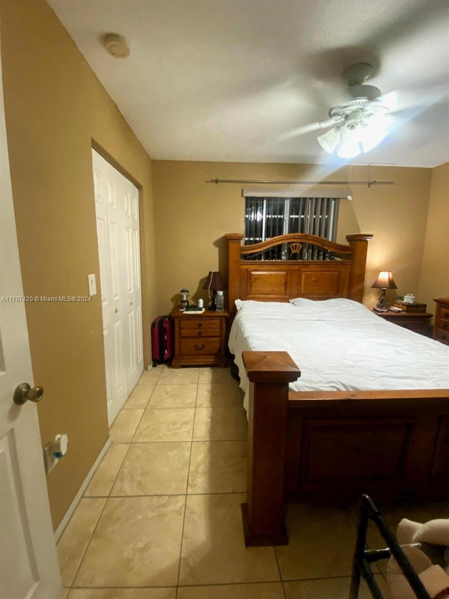 1334 W 42nd St #3, Hialeah, Florida image 7