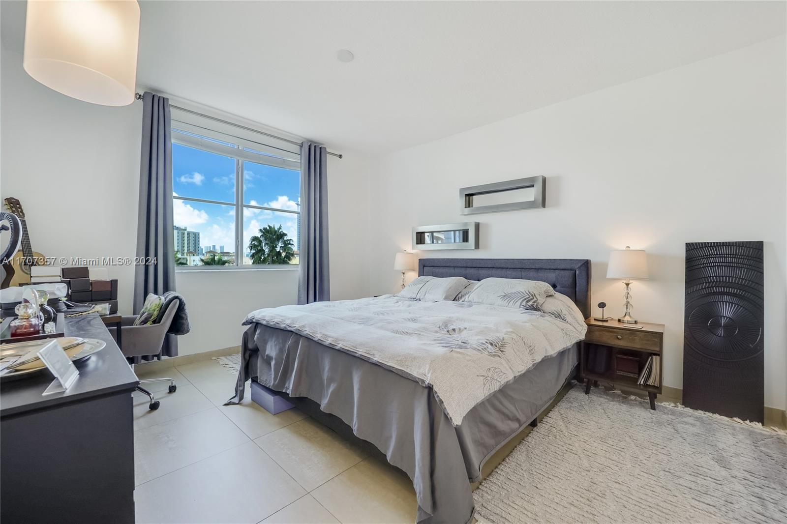 110 Washington Ave #1617, Miami Beach FL 33139