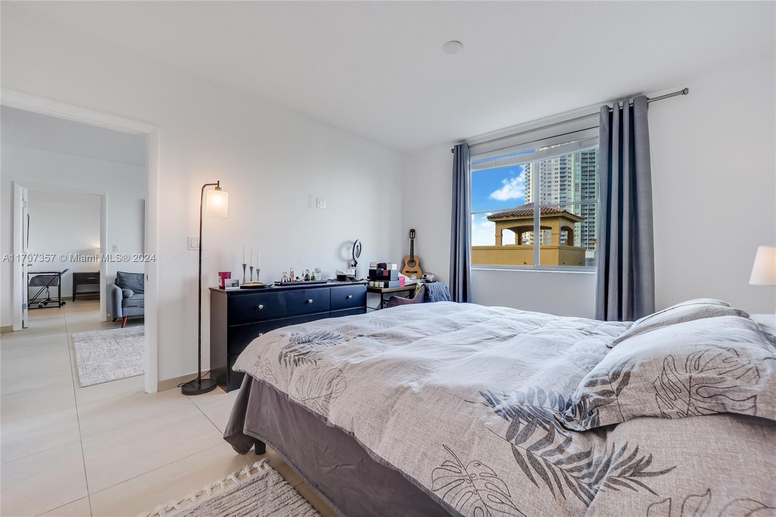 110 Washington Ave #1617, Miami Beach FL 33139