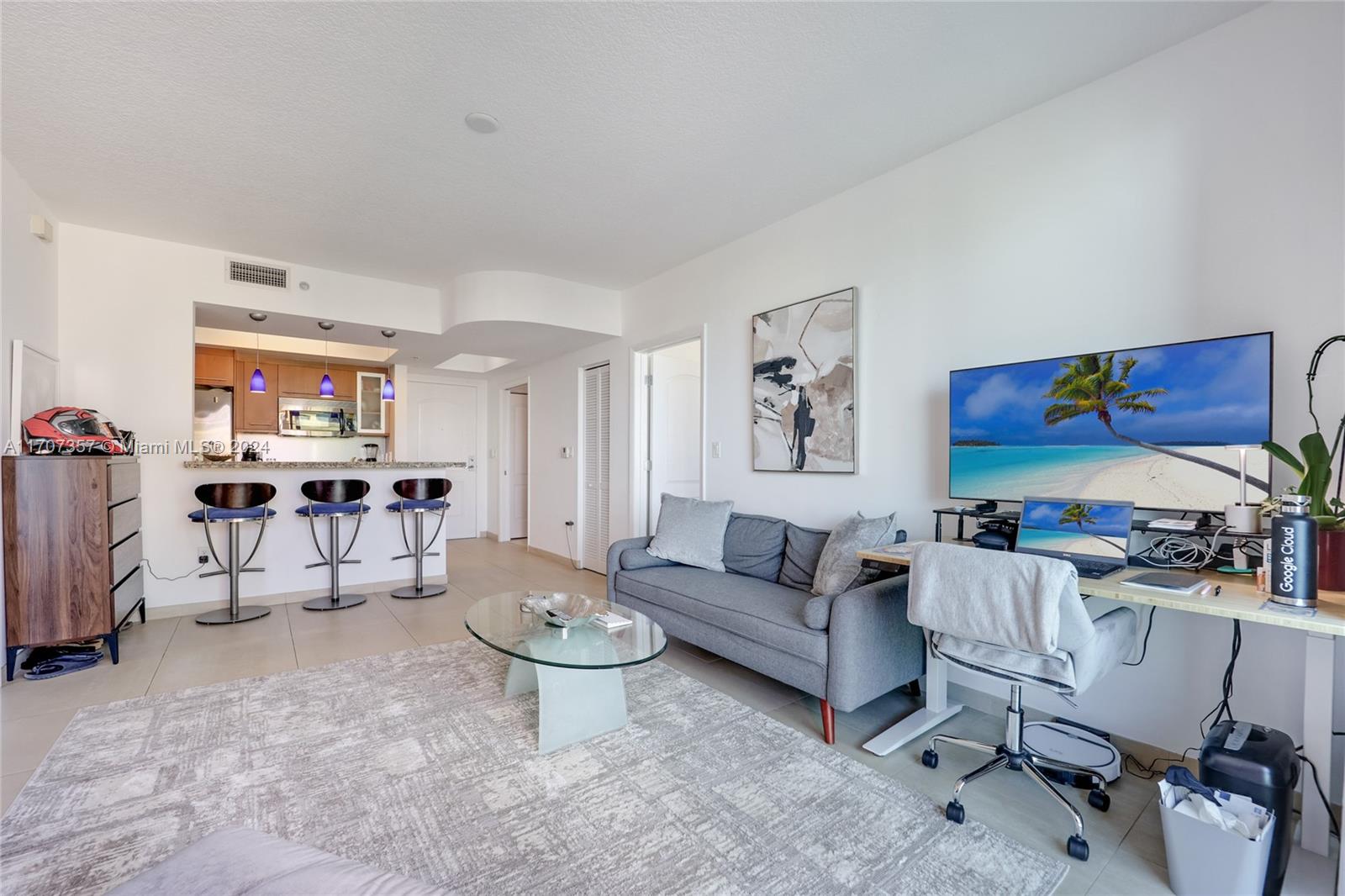 110 Washington Ave #1617, Miami Beach FL 33139