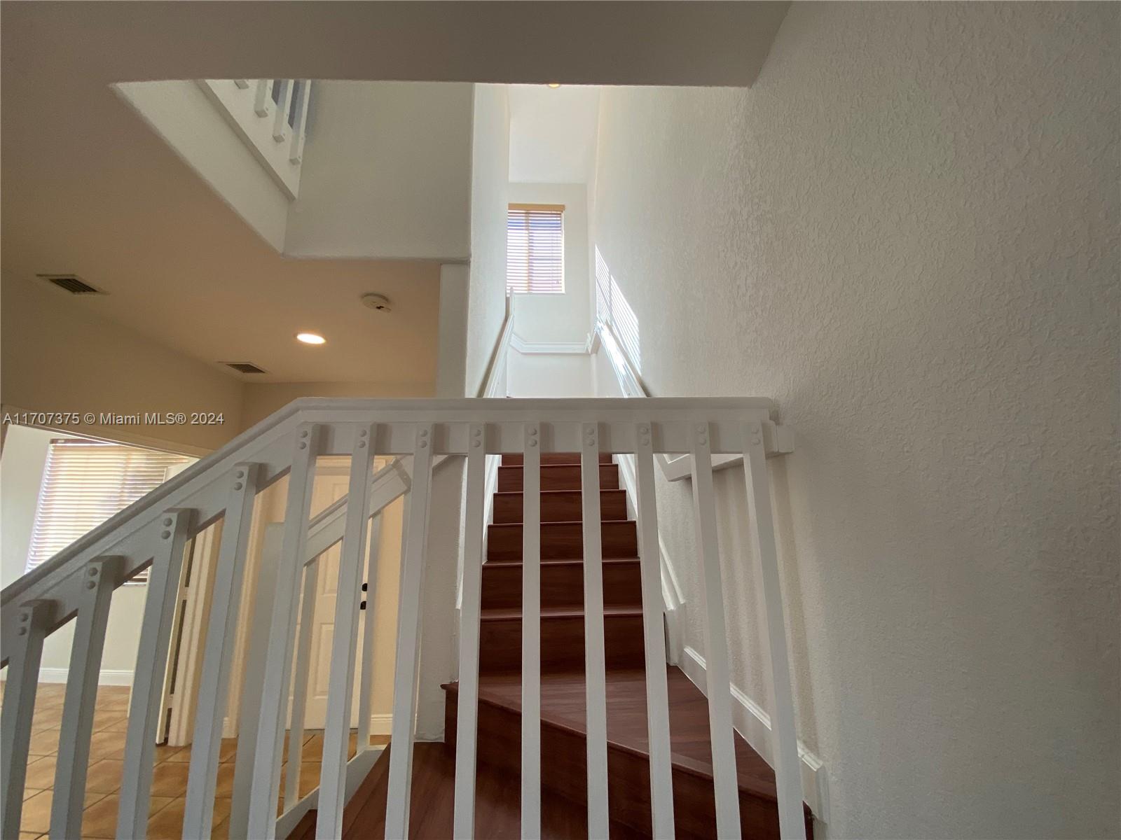 7317 NW 174th Ter #100, Hialeah, Florida image 33