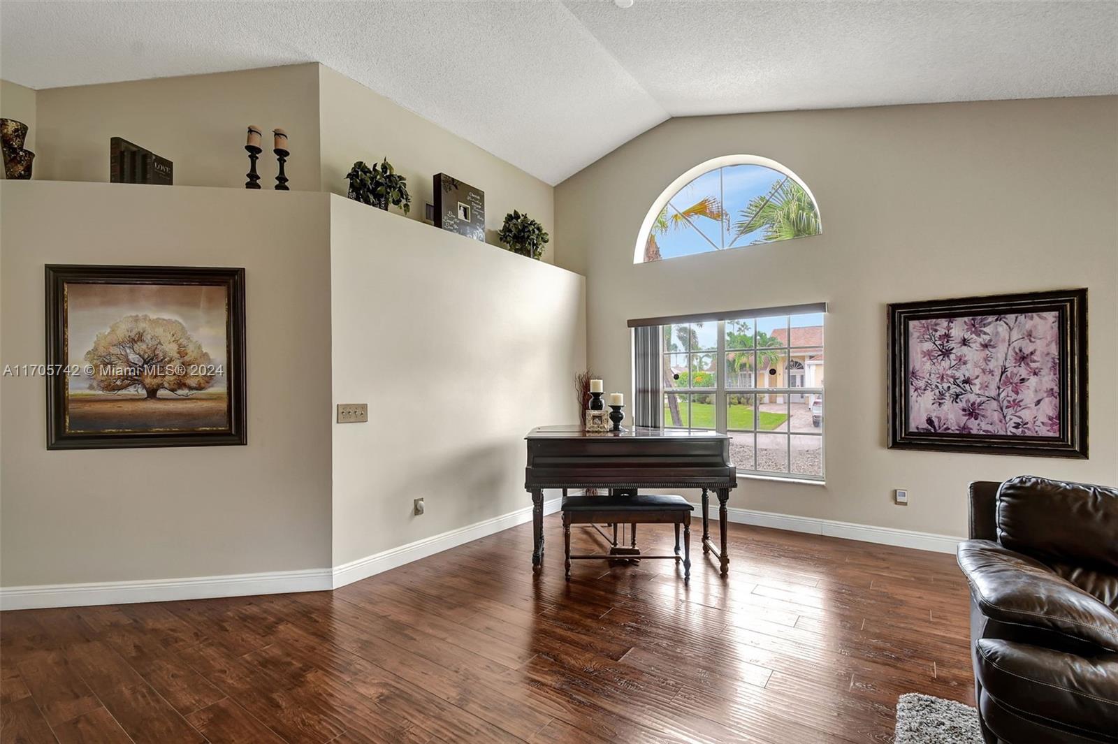 13029 Meadowbreeze Drive, Wellington, Florida image 13