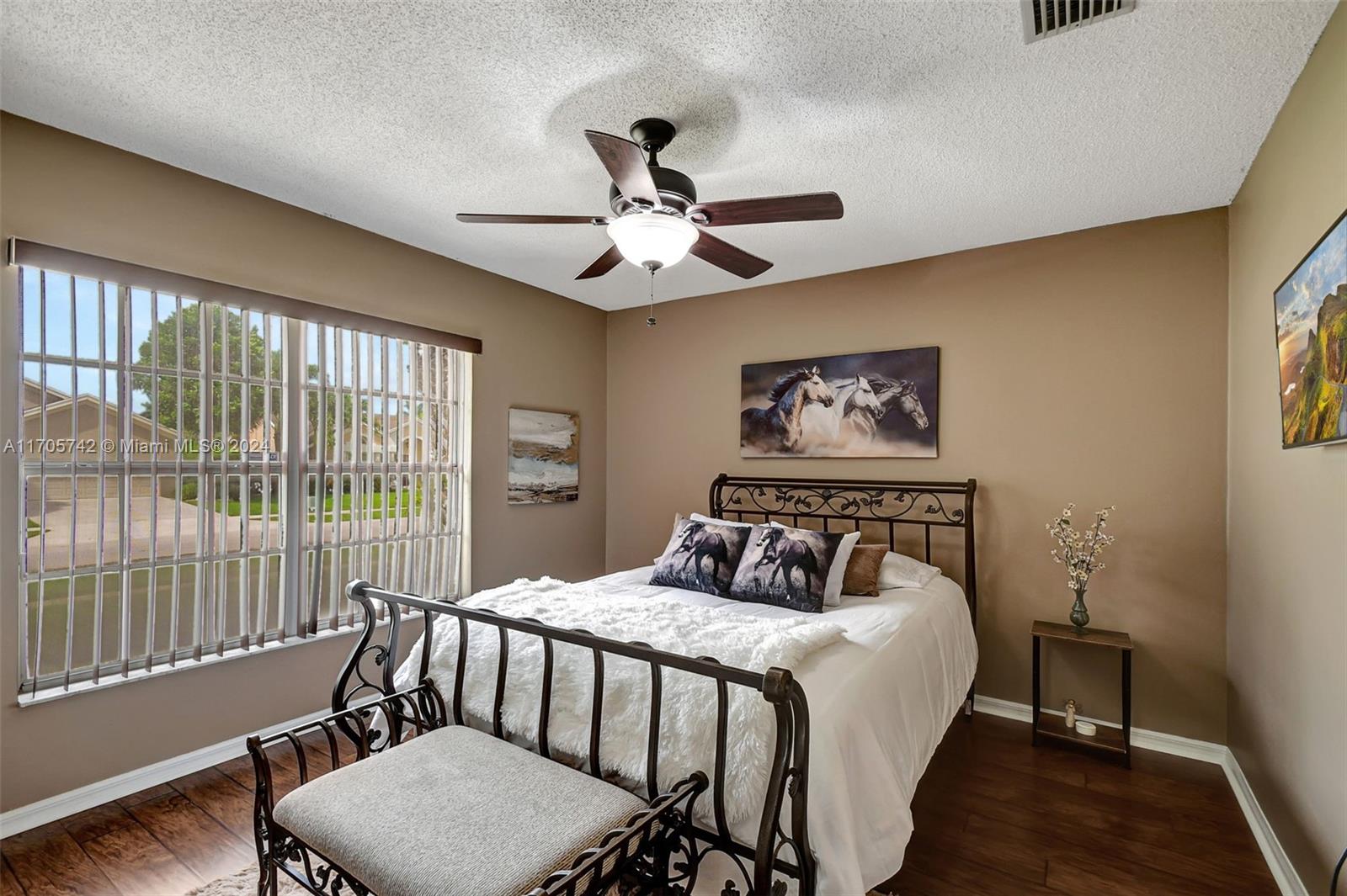 13029 Meadowbreeze Drive, Wellington, Florida image 34