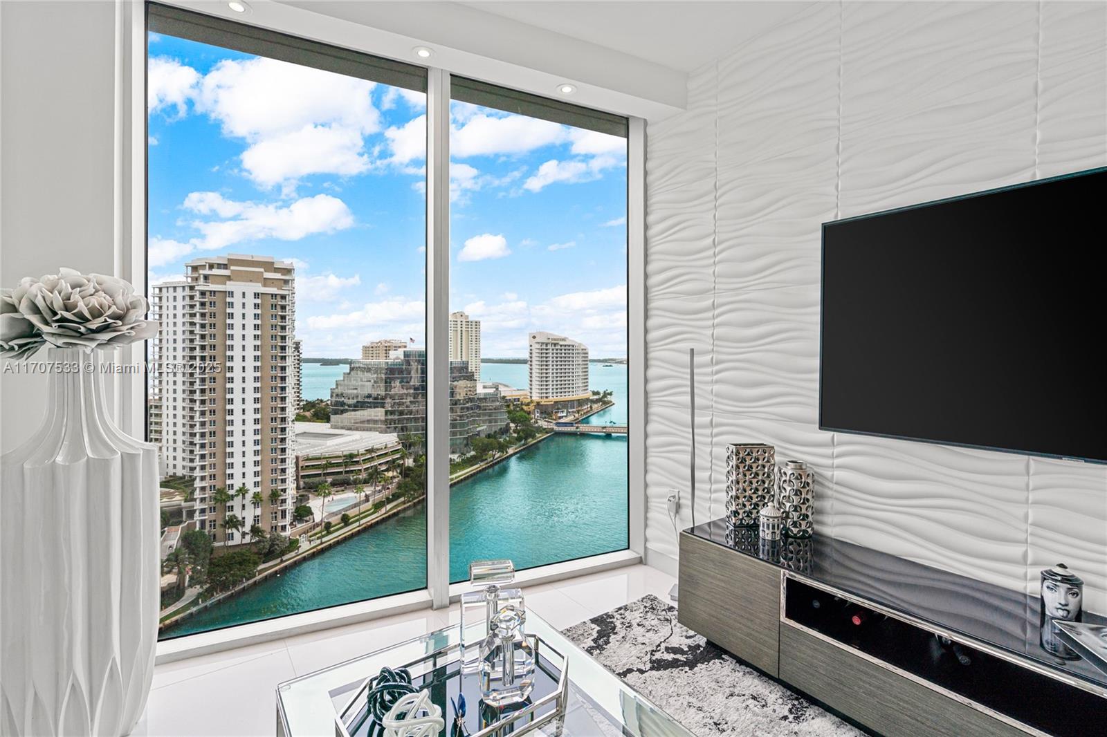 495 Brickell Ave #1702, Miami, Florida image 11