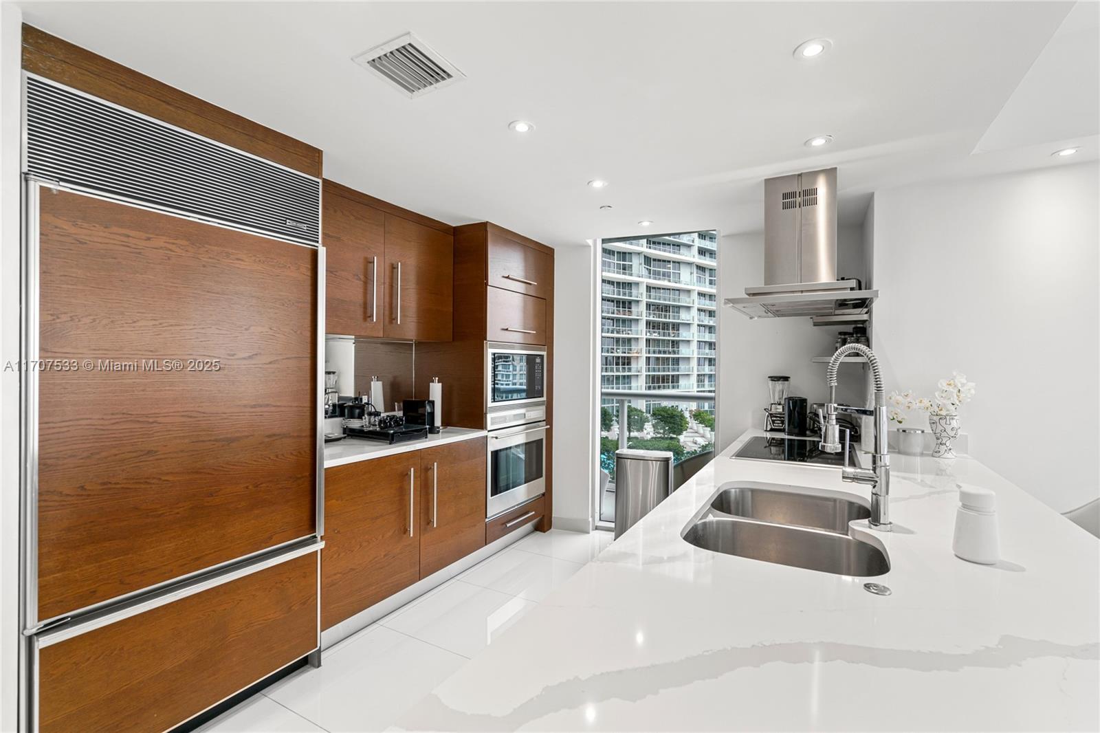 495 Brickell Ave #1702, Miami, Florida image 16