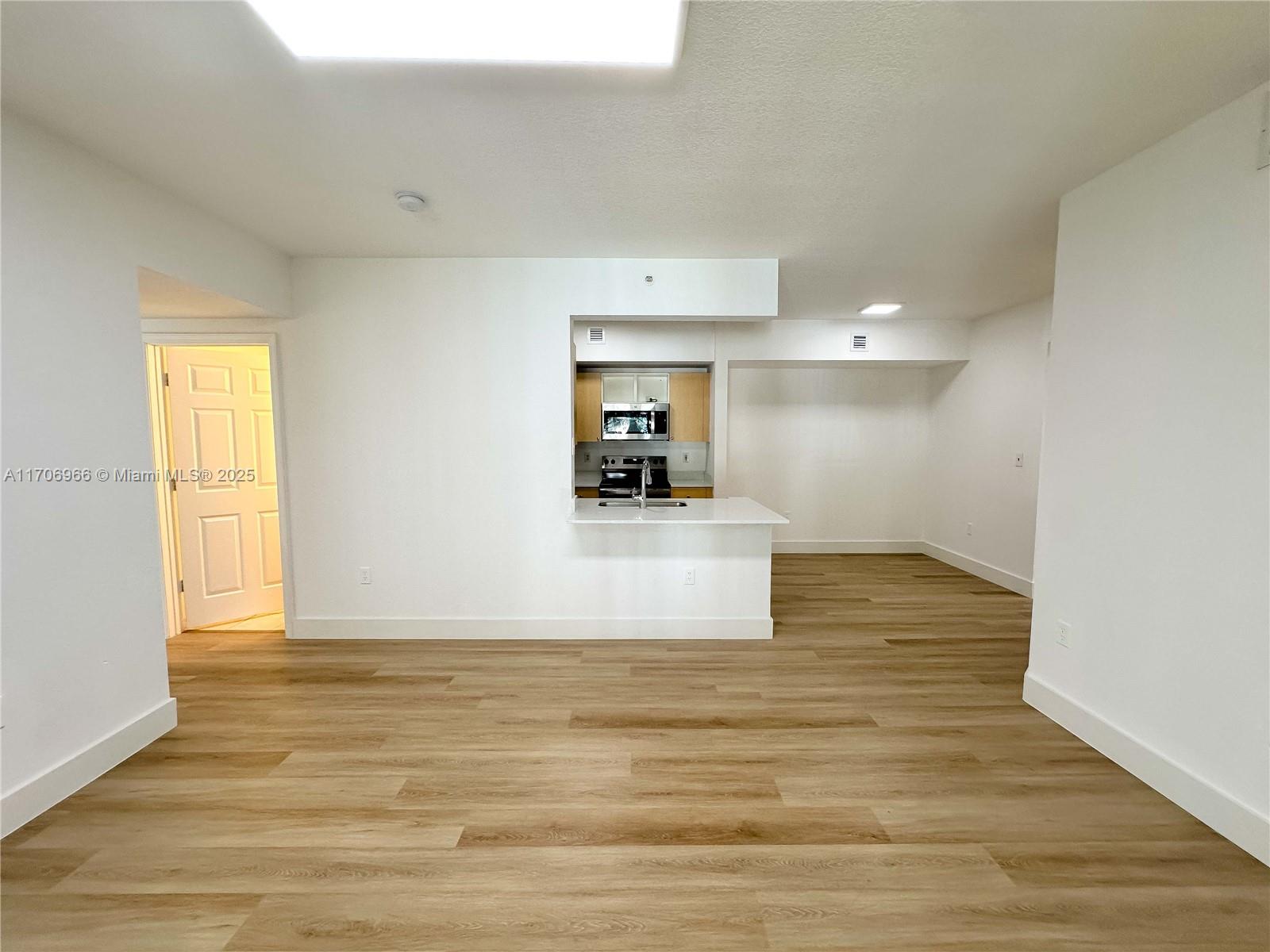 2564 Centergate Dr #208, Miramar, Florida image 2