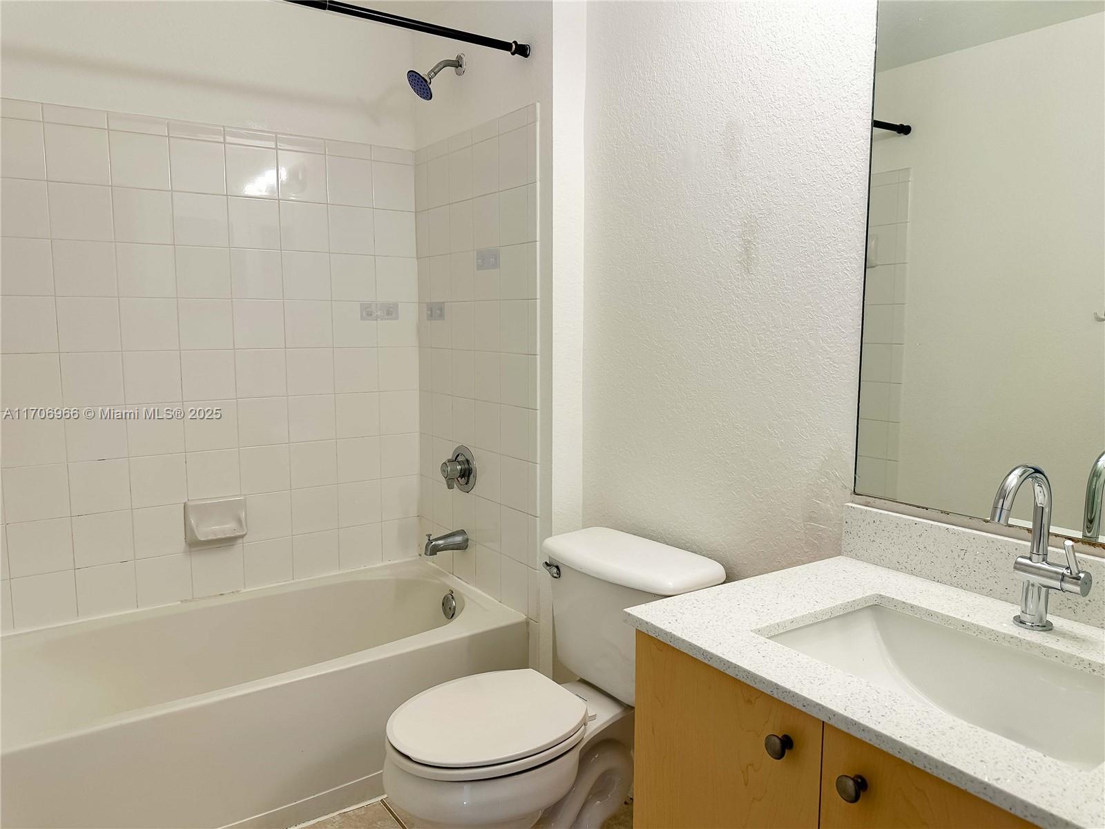 2564 Centergate Dr #208, Miramar, Florida image 23