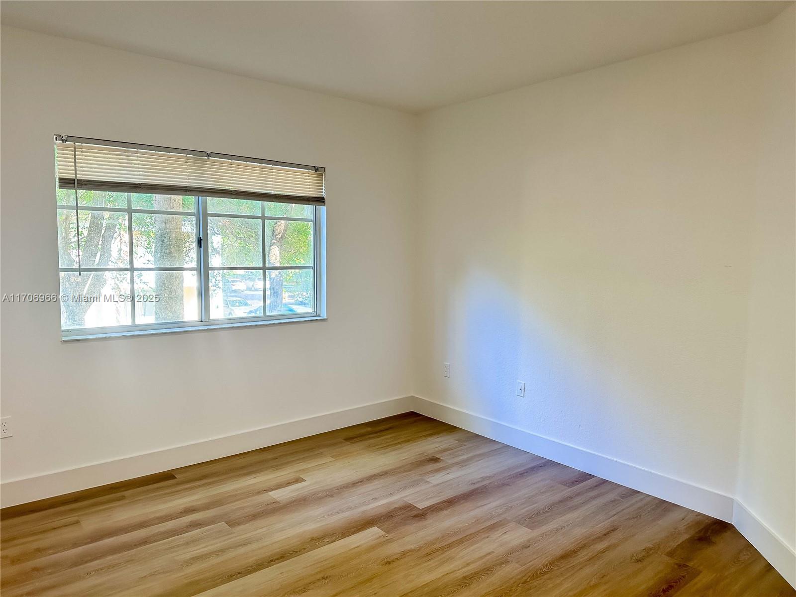 2564 Centergate Dr #208, Miramar, Florida image 7