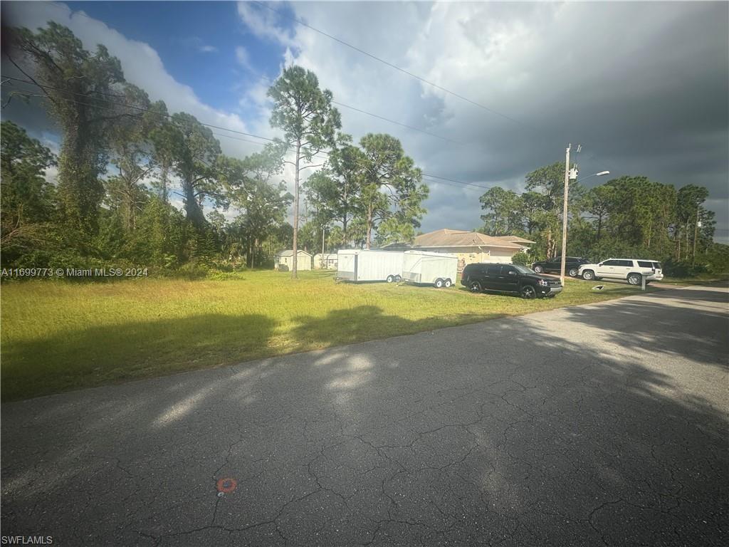 2908 14th St, Lehigh Acres, Florida image 2