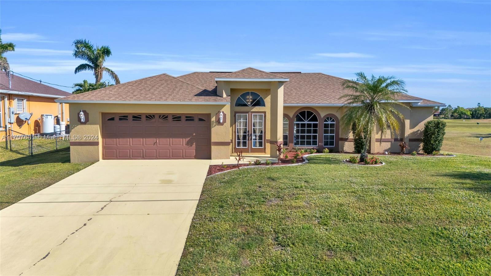 Residential, Cape Coral, Florida image 2