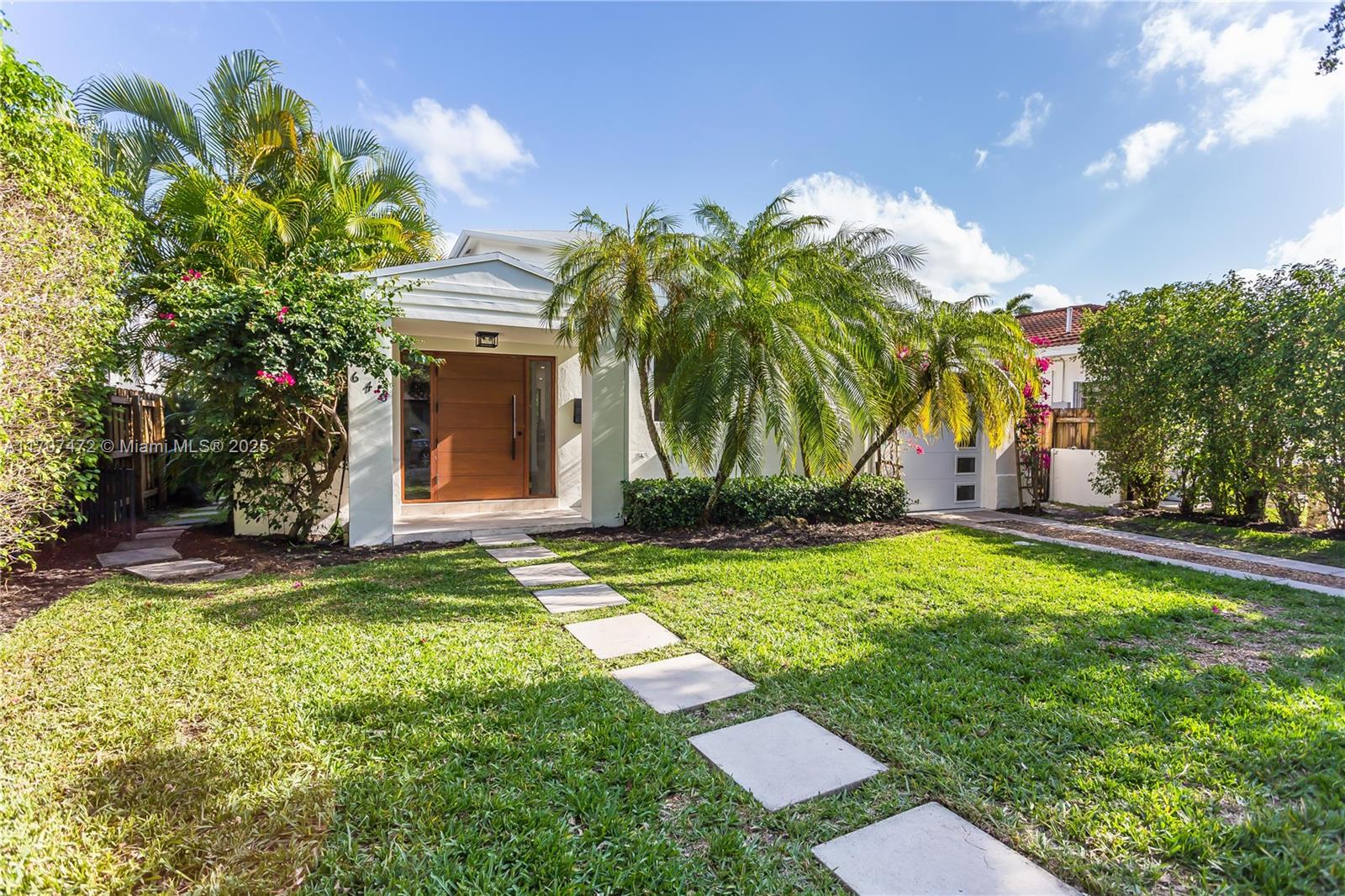 646 W 51st St, Miami Beach, Florida image 29