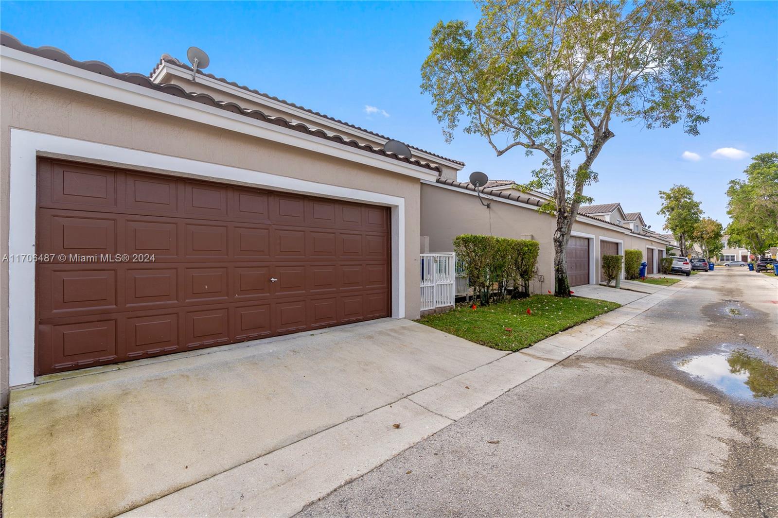 10531 NW 57th St, Coral Springs, Florida image 34