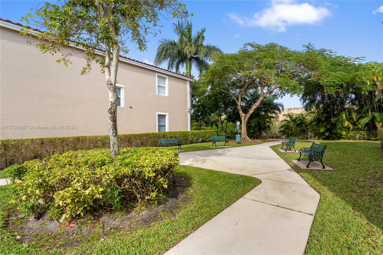 10531 NW 57th St, Coral Springs, Florida image 42