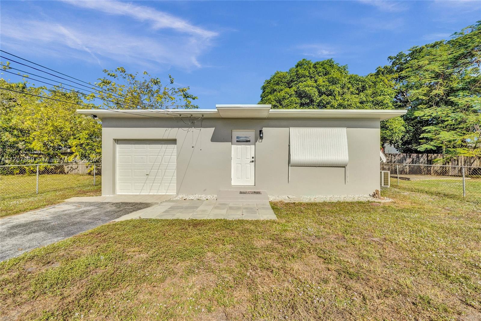 2421 Garfield St, Hollywood, Florida image 49