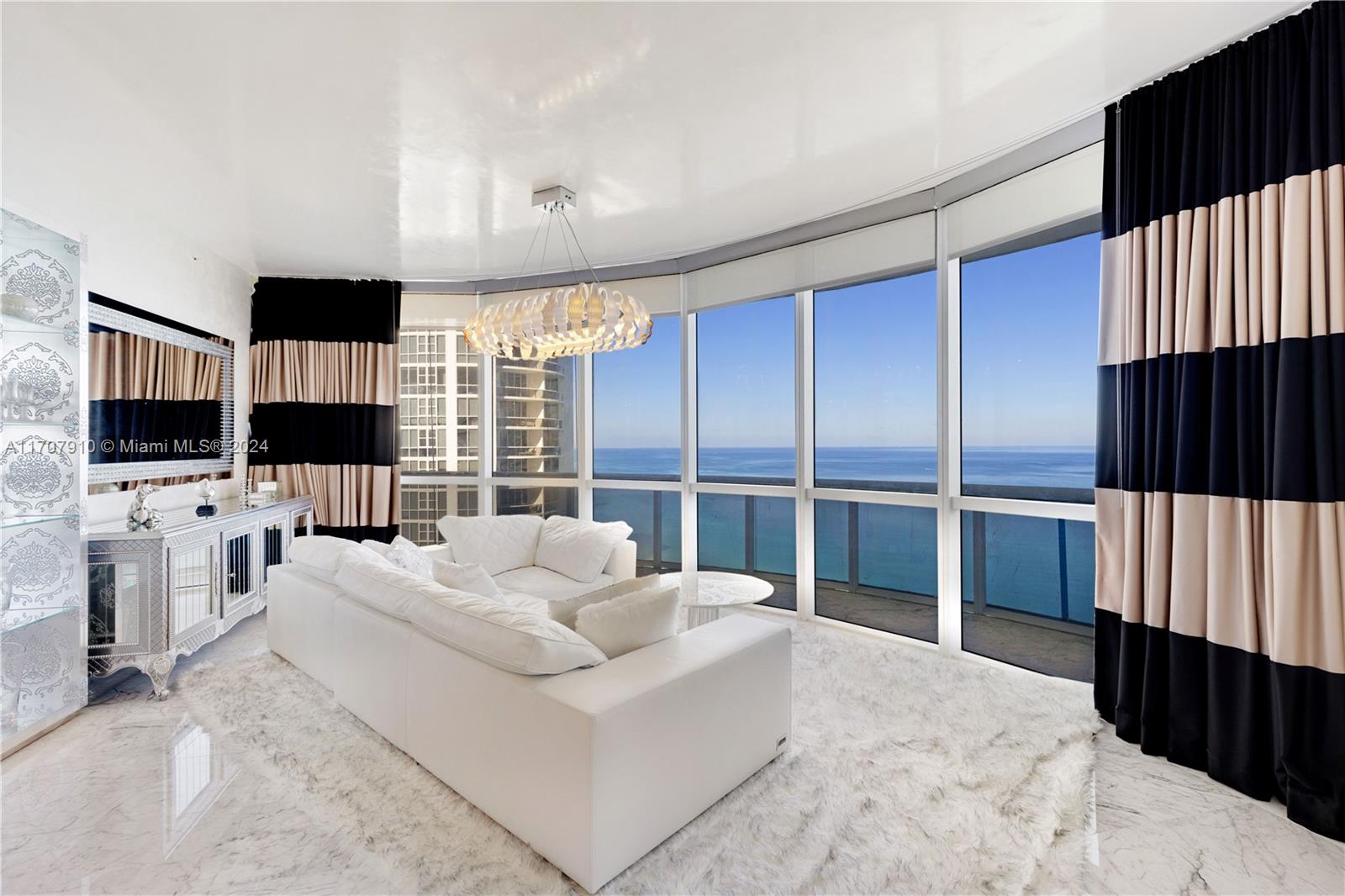 18101 Collins Ave #4609, Sunny Isles Beach, Florida image 2