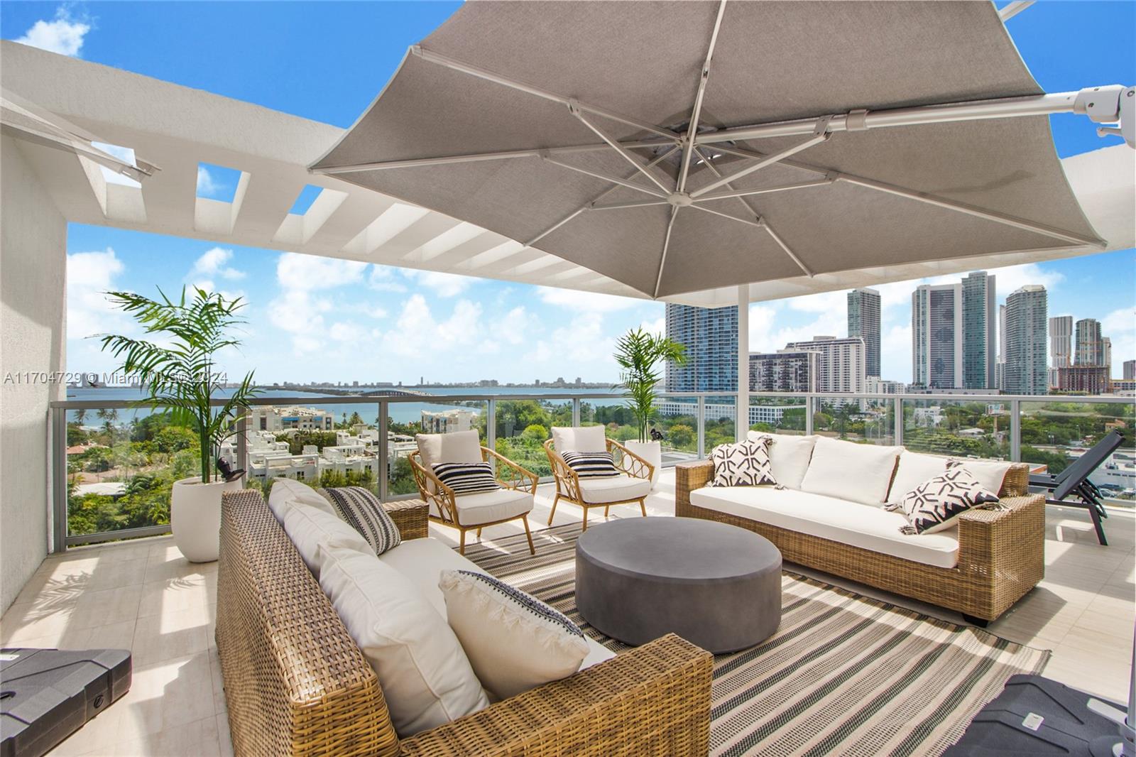 BEAUTIFUL 2 BDRMS ONE-OF-A-KIND CONDO WITH HUGE TERRACE (*1,155 sqft) FACING THE BAY IN ONE OF THE BEST CONDO BUILDINGS IN THE MIAMI DESIGN DISTRICT. ONLY 15 MIN AWAY FROM AIRPORT AND BEACH. AS PER CONDO RULES, 3 NIGHT RENTAL MIN, HOME AWAY FROM HOME WITH ADVANTAGE OF RENT IT WHEN NOT IN USE. THE AMENITIES INCLUDE A RESORT-STYLE POOL AREA WITH SCENIC VIEWS OF THE BAY,GYM ,BBQ AREA, BUSINESS LOUNGE, AIR-CONDITIONED BIKE STORAGE, ELECTRIC-CAR CHARGERS, ETC. MANAGED BY NOMADA RESIDENCES.
*BALCONY SQFT AS PER DEVELOPER MARKETING FLOOR PLAN. ATTACHED.