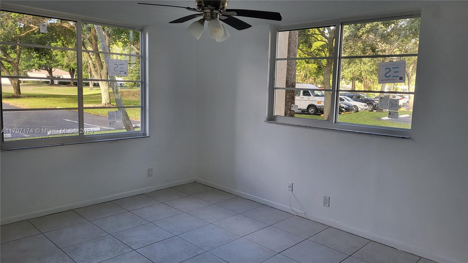 3150 W Rolling Hills Cir #101, Davie, Florida image 3