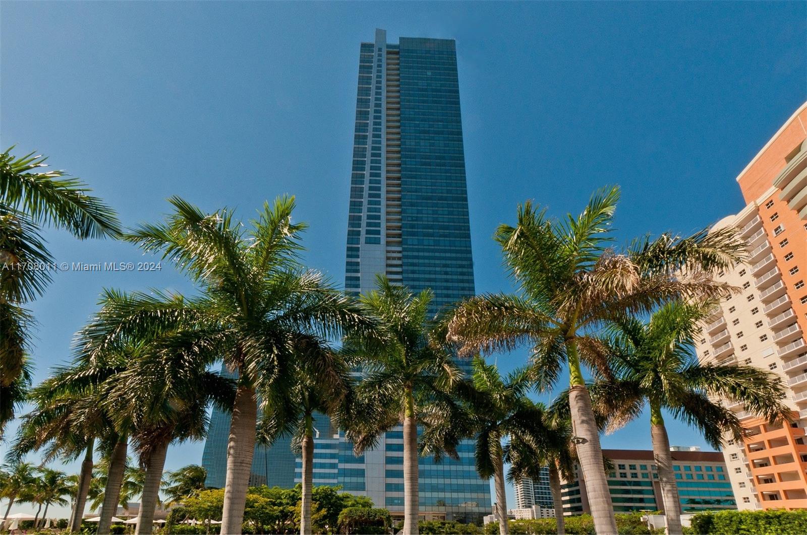 Exquisite residence on the 47th floor at the Four Seasons Residences Miami. This 1 bedroom plus 1 1/2 bathrooms residence showcases top-of-the-line everything, including double entrance mahogany wood doors, marble floors in the social area, granite counter tops, European kitchen with Poggenpohl cabinets, Miele and Sub-Zero appliances, high ceilings, laundry room and storage unit. Discover magnificent views of the Miami skyline. Enjoy 5-star amenities, including 3 pools with cabanas, a 50,000 sq ft gym and spa, an owner's lounge, 24-hour concierge, valet and security, restaurants, and much more!