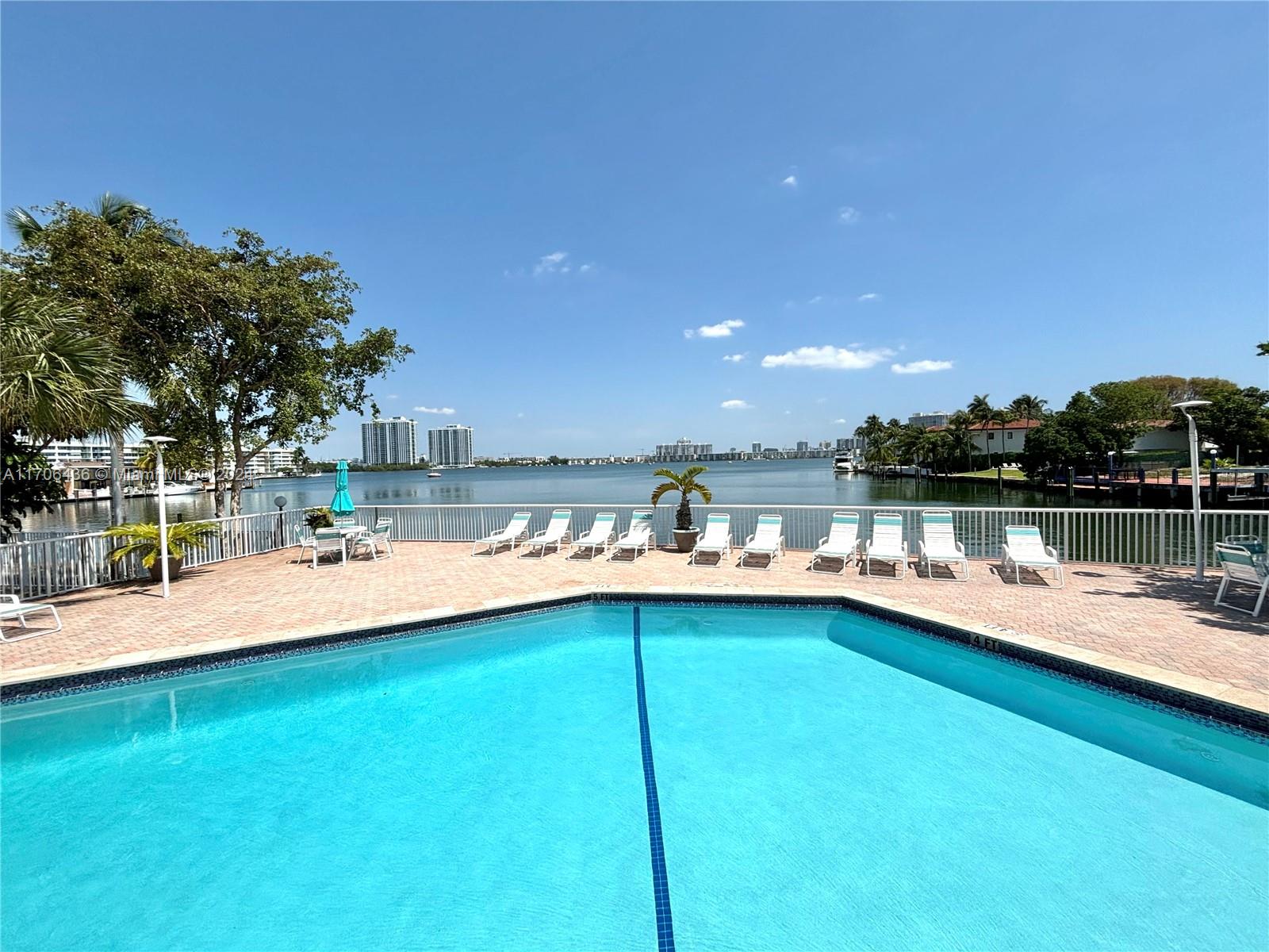 2841 NE 163rd St #601, North Miami Beach, Florida image 17