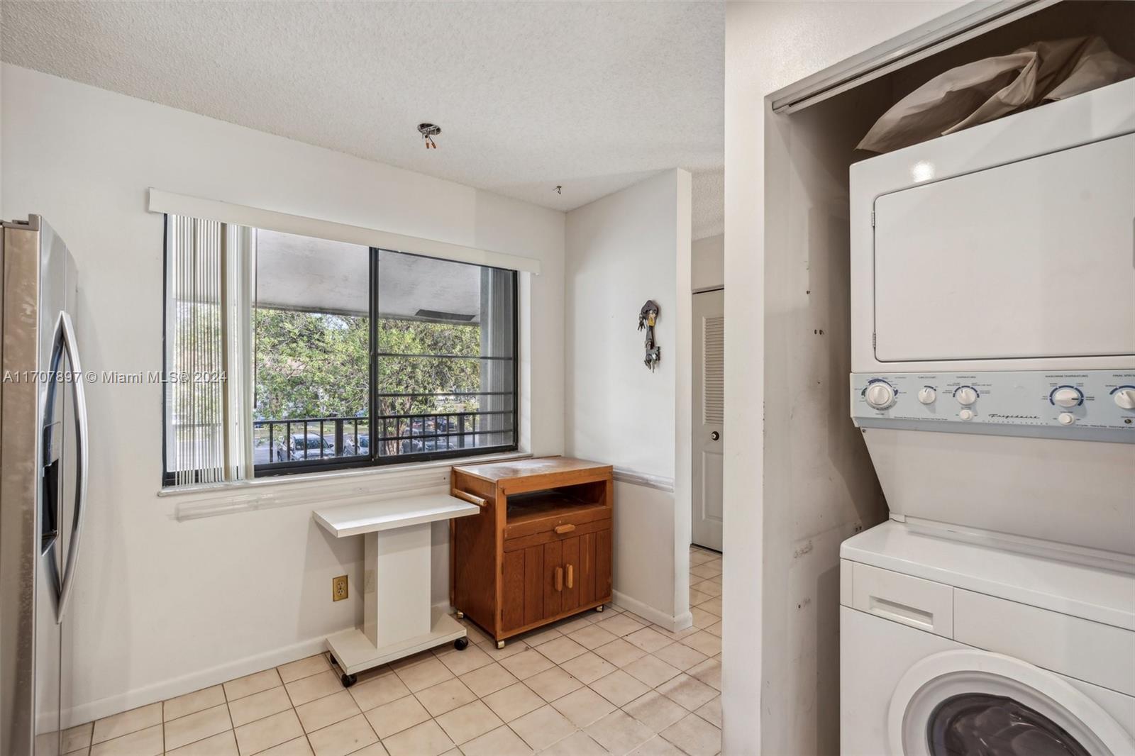 156 W Laurel Dr #1006, Margate, Florida image 11