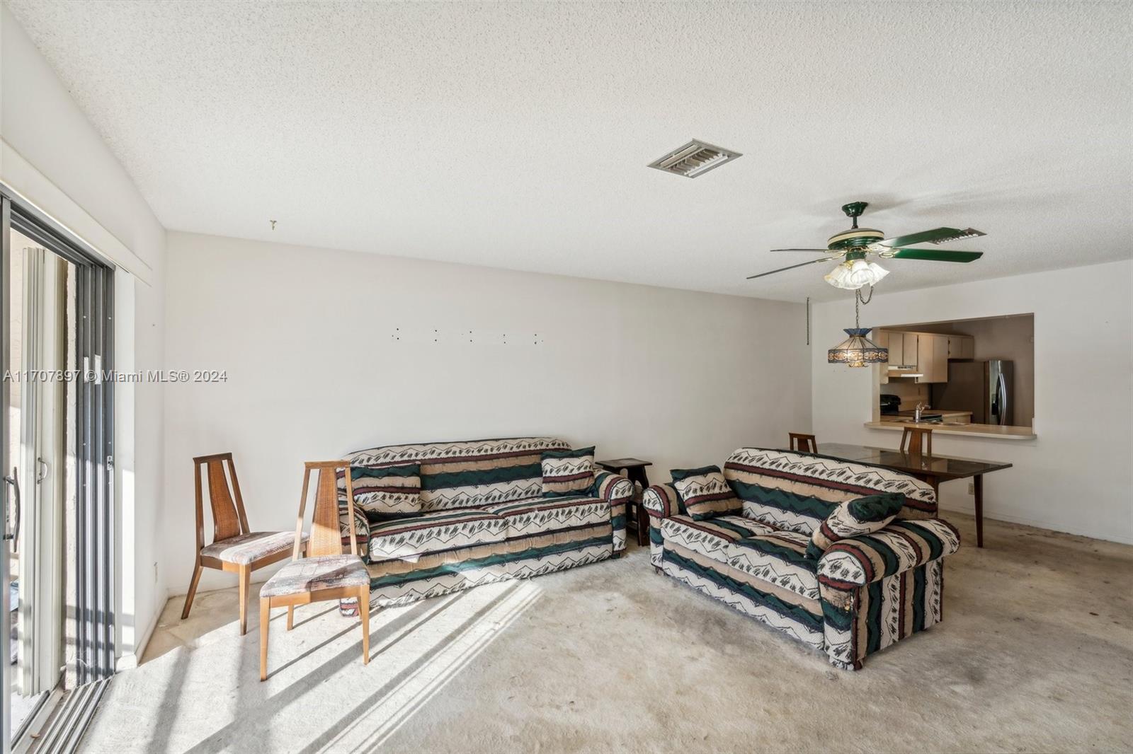 156 W Laurel Dr #1006, Margate, Florida image 5