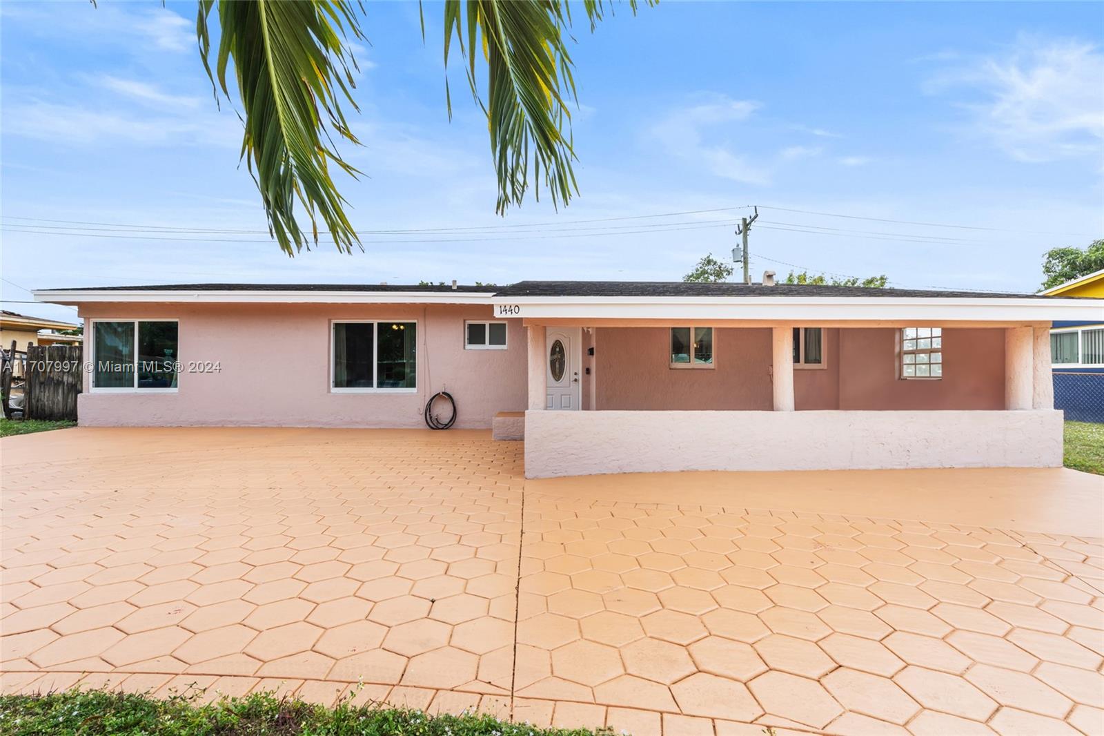 1440 NW 179th Ter