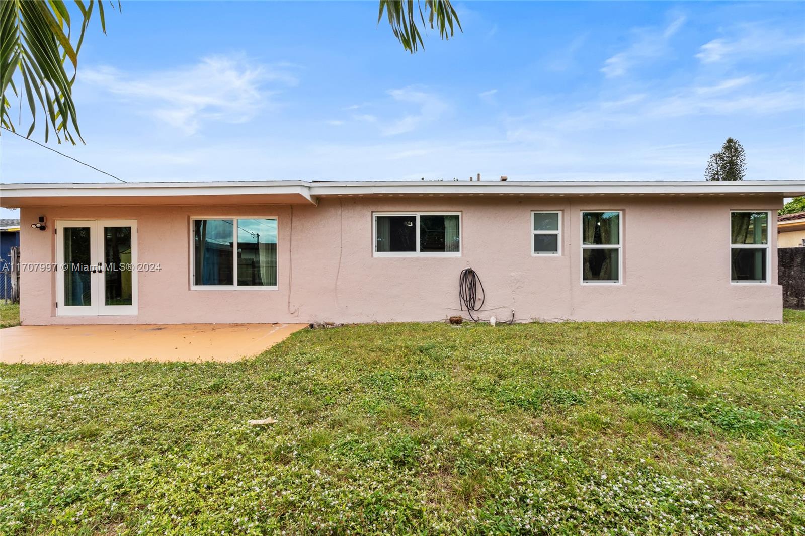 1440 NW 179th Ter