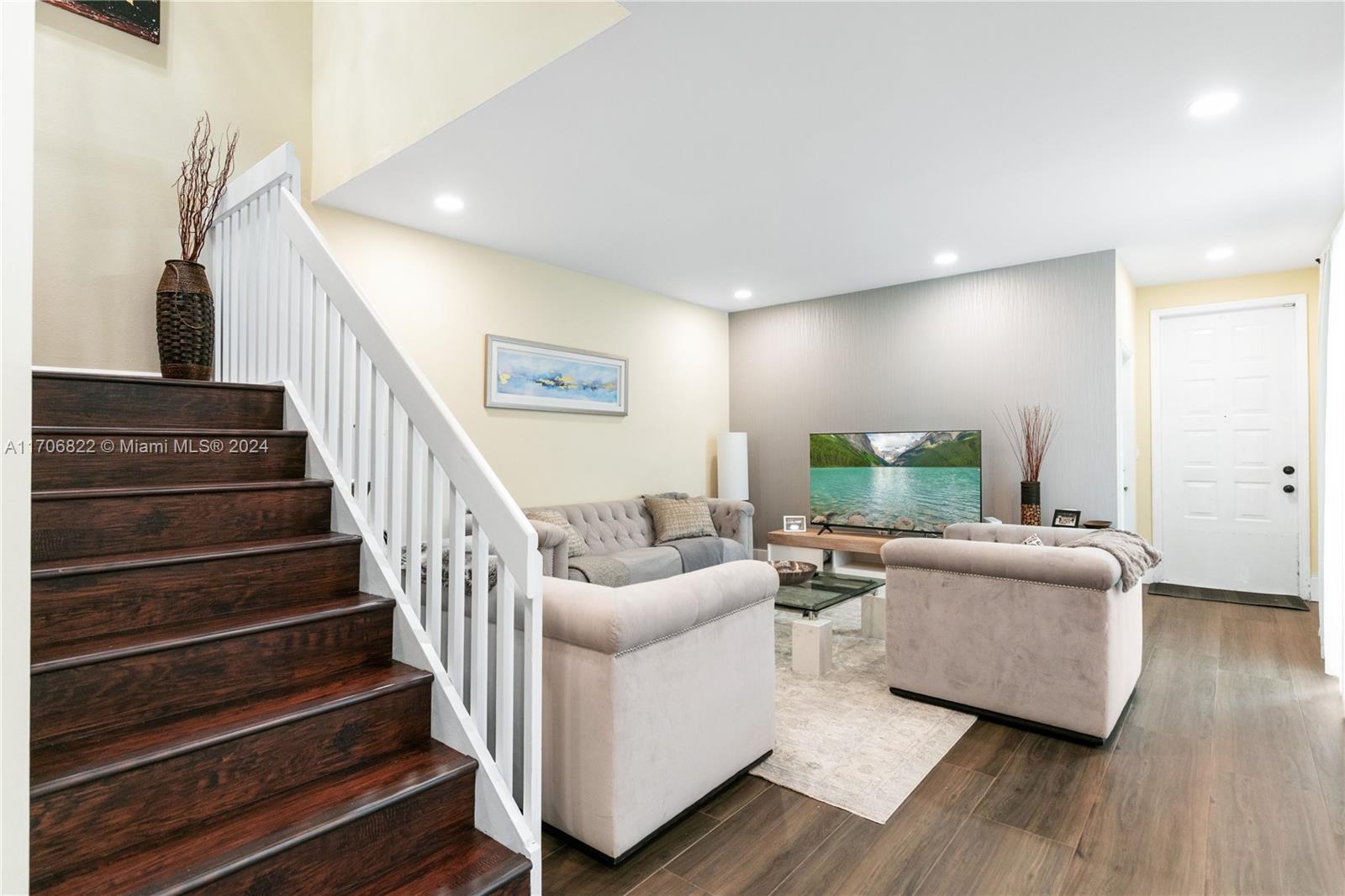 1564 Yellowheart Way #1564, Hollywood, Florida image 14