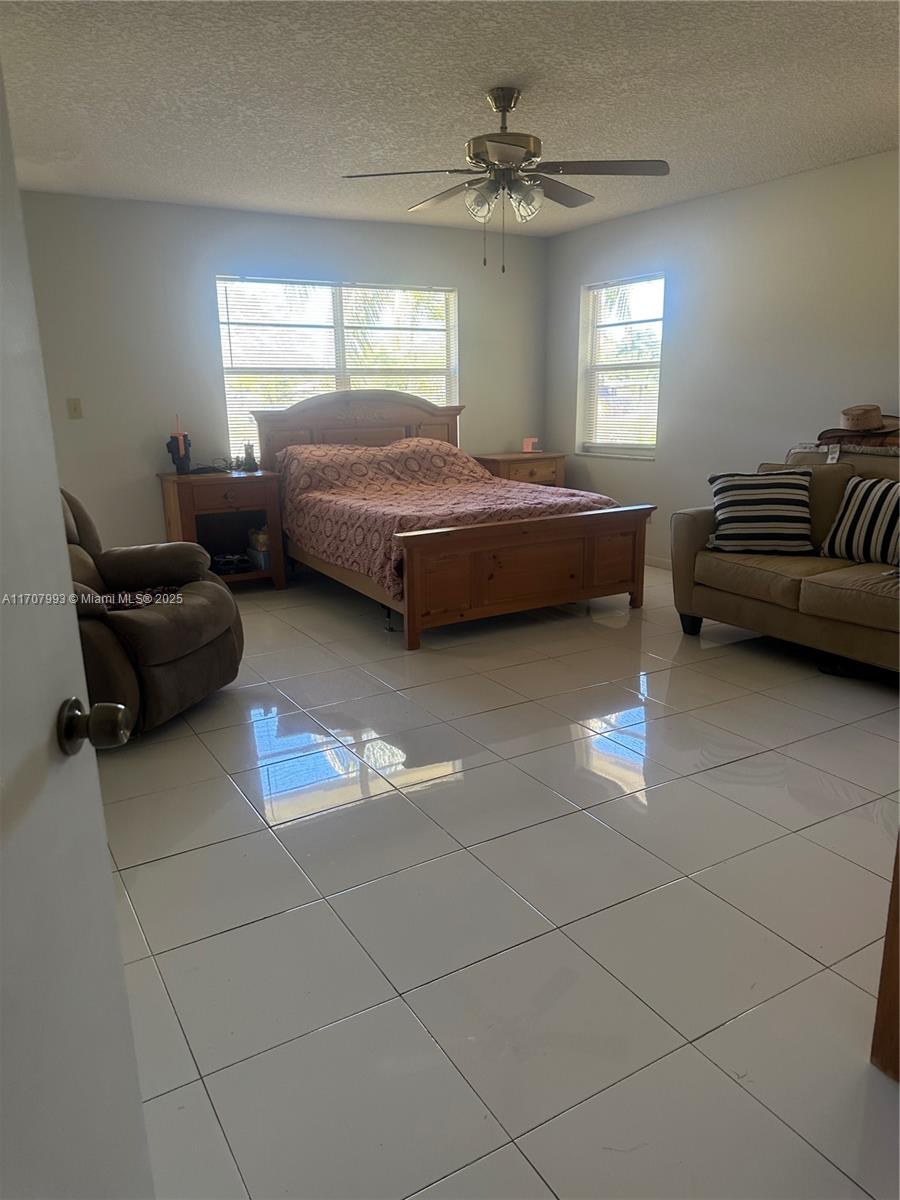 Listing Photo 28