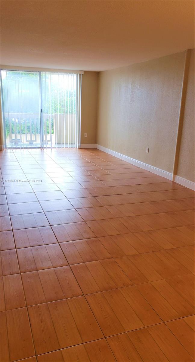 1800 Sans Souci Blvd #303, North Miami, Florida image 11