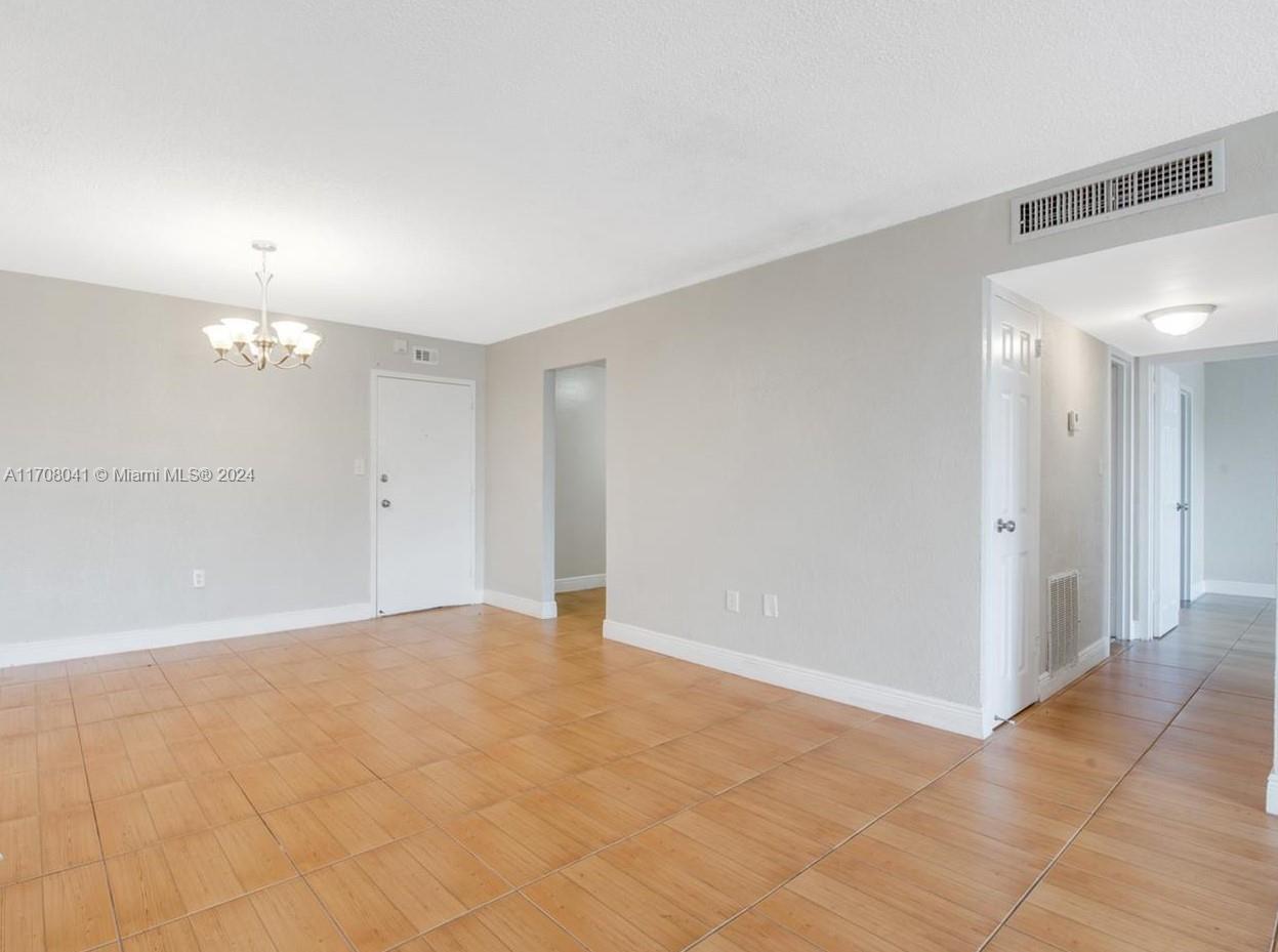 1800 Sans Souci Blvd #303, North Miami, Florida image 19