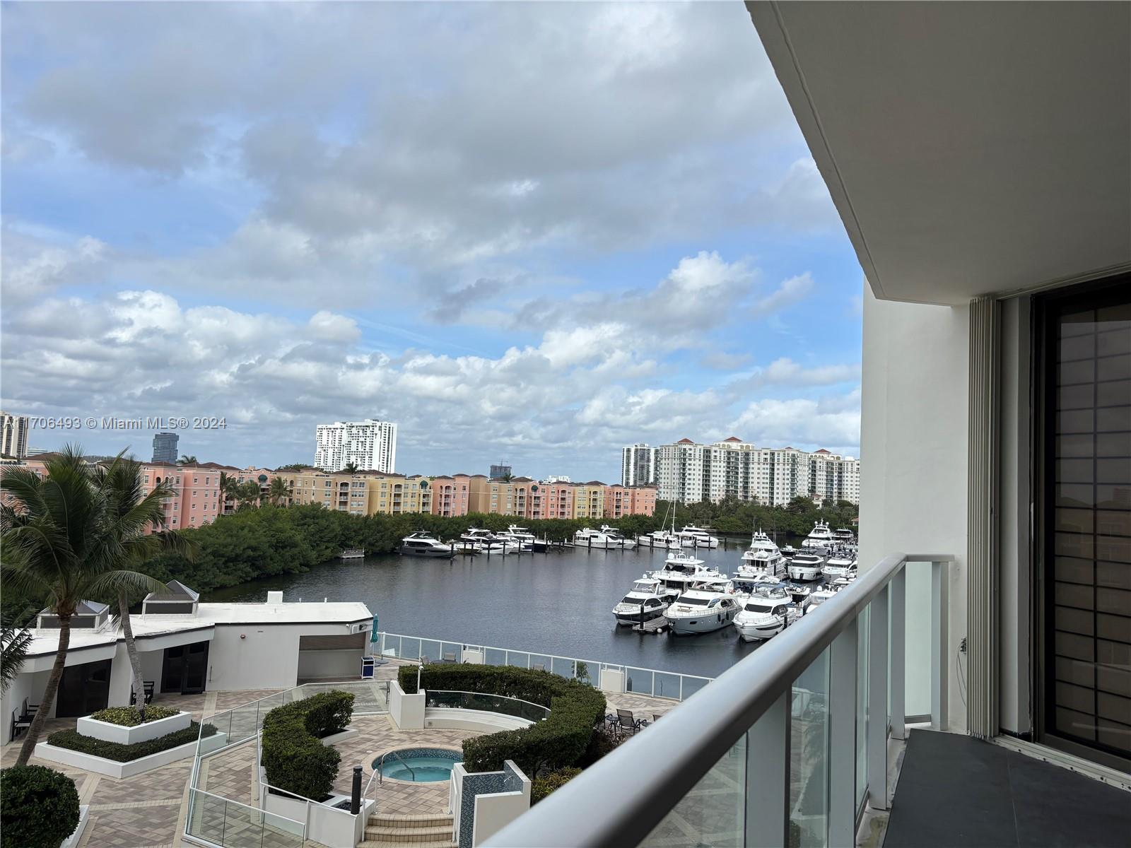 19500 Turnberry Way #5C, Aventura FL 33180