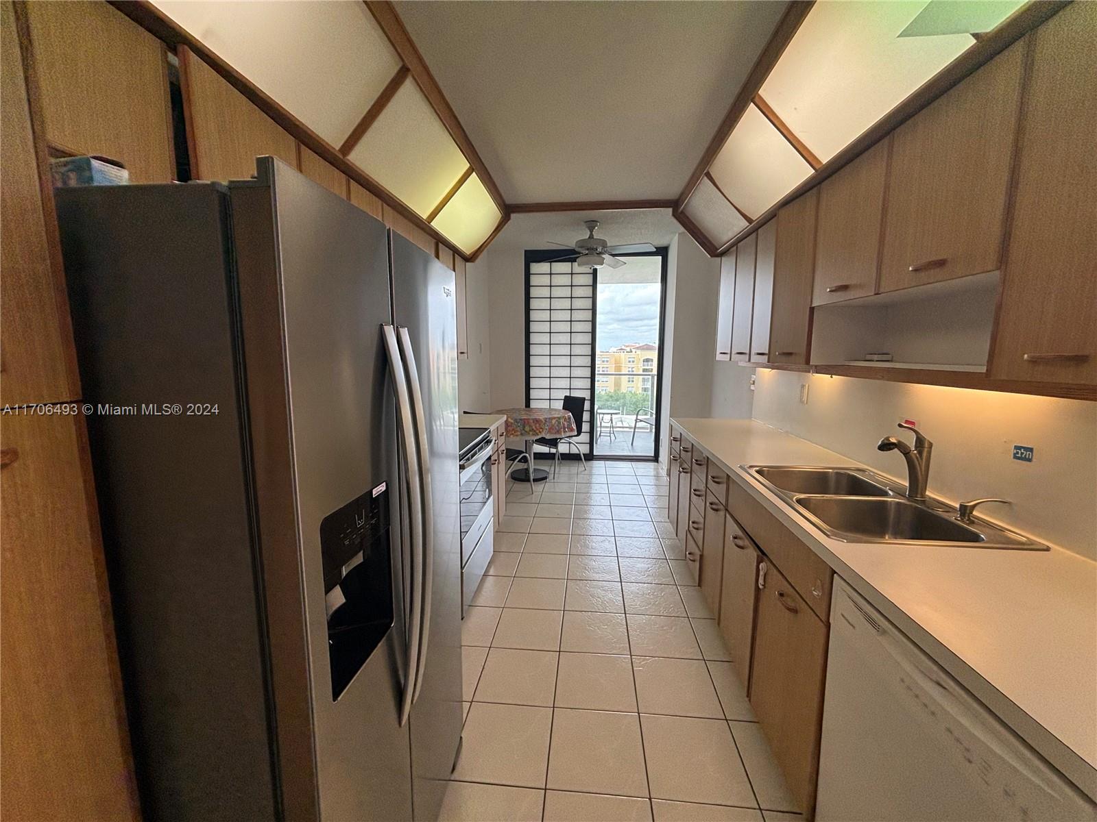 19500 Turnberry Way #5C, Aventura FL 33180