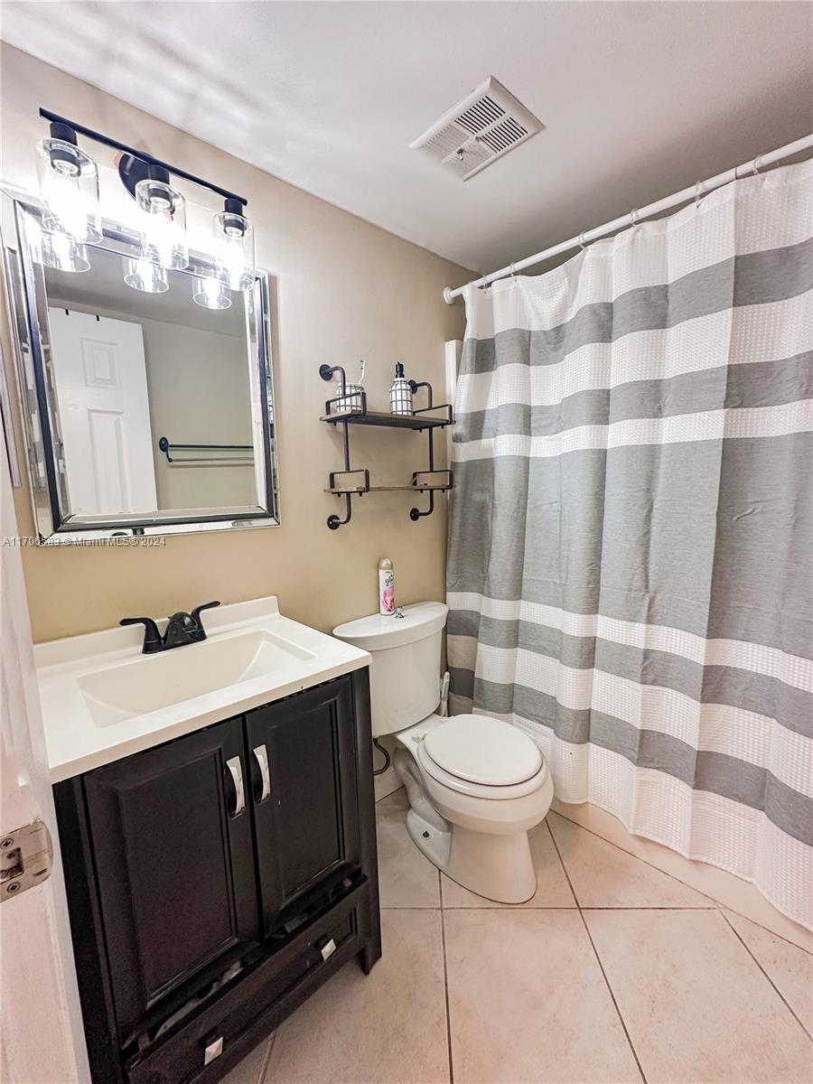 3584 NW 111th Ter #111, Sunrise, Florida image 13