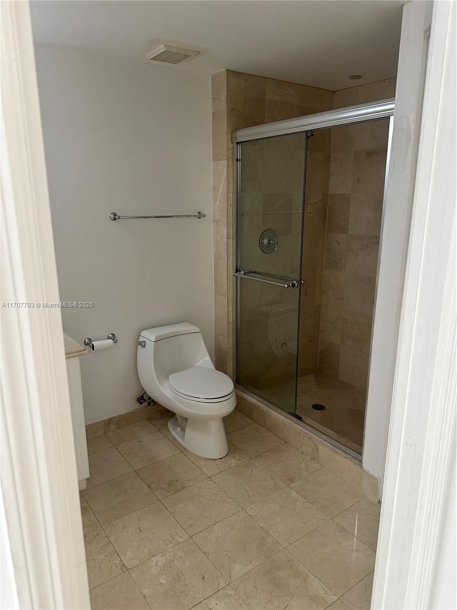 9559 Collins Ave #S11-J, Surfside FL 33154