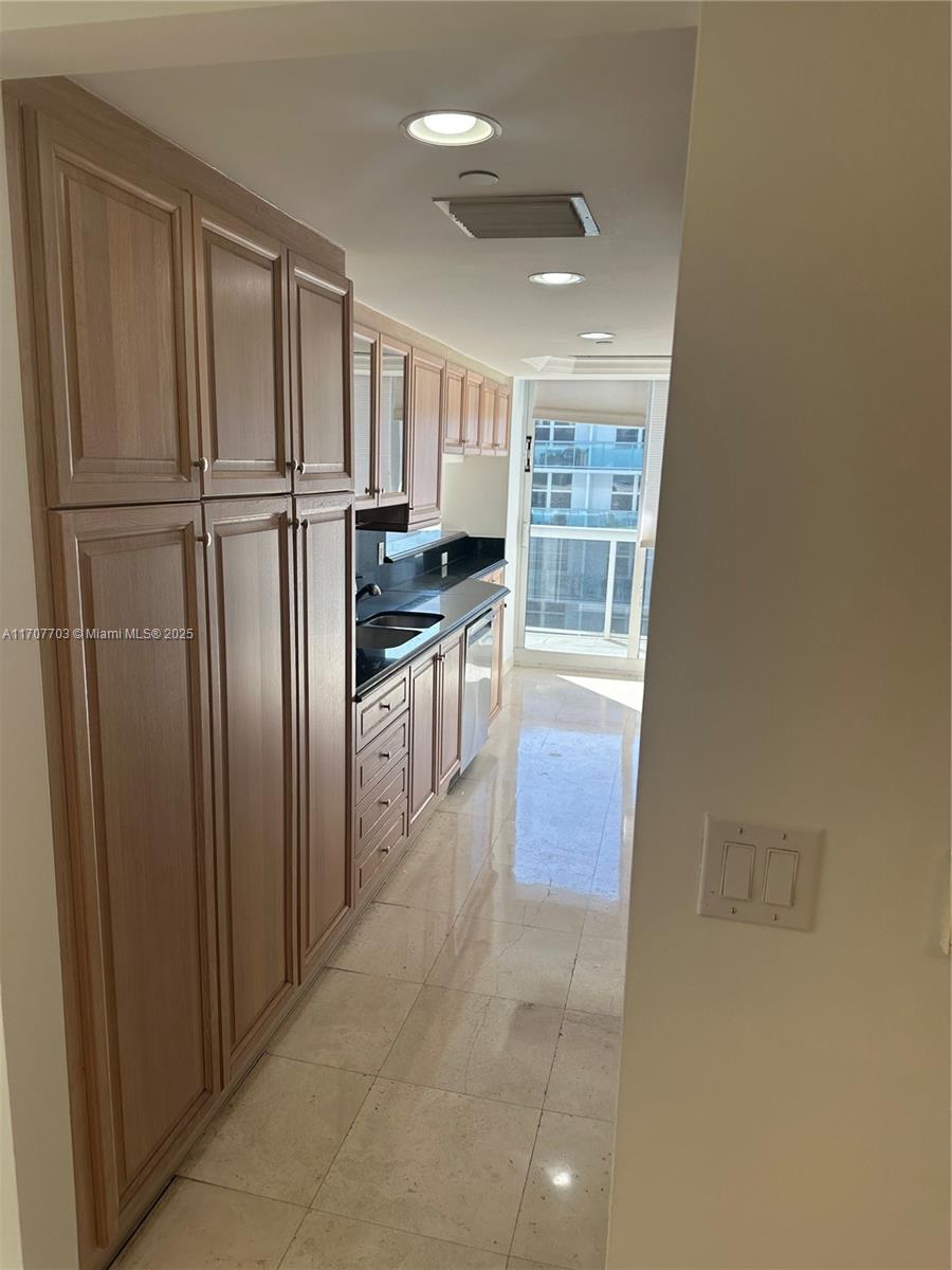 9559 Collins Ave #S11-J, Surfside FL 33154