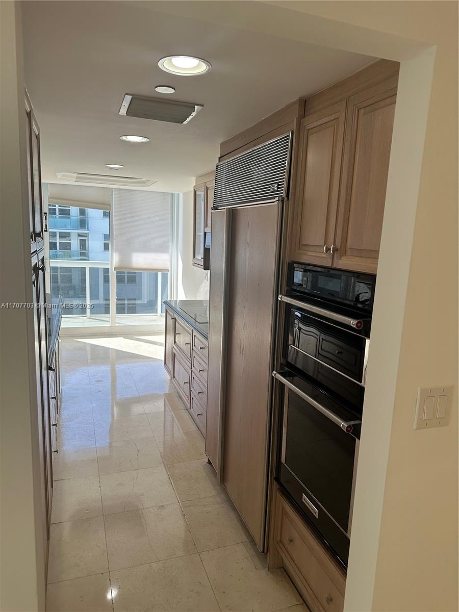 9559 Collins Ave #S11-J, Surfside FL 33154