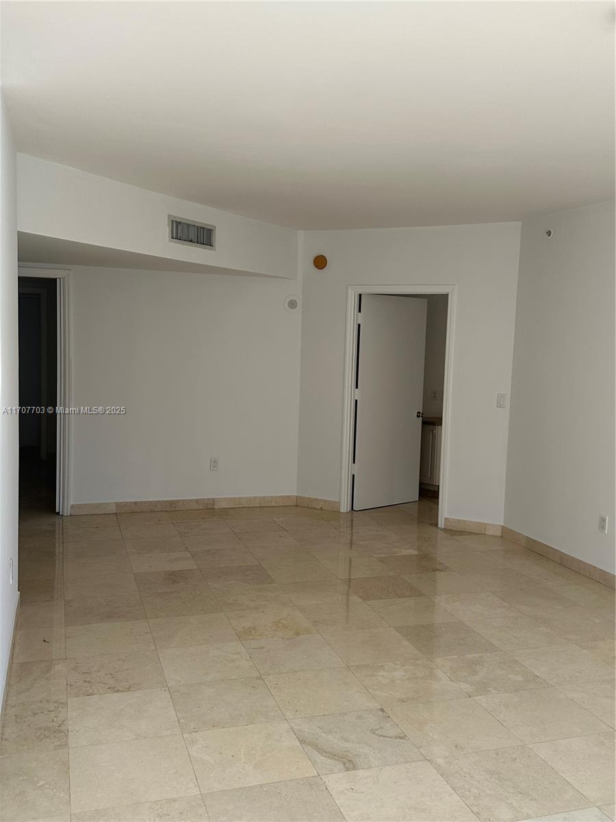 9559 Collins Ave #S11-J, Surfside FL 33154