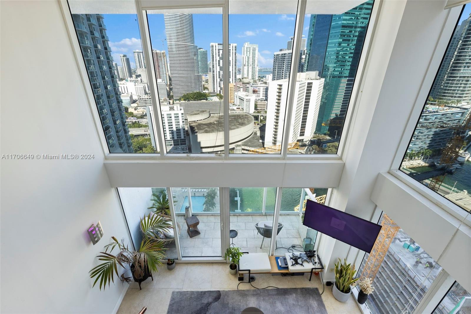 Listing Photo 18