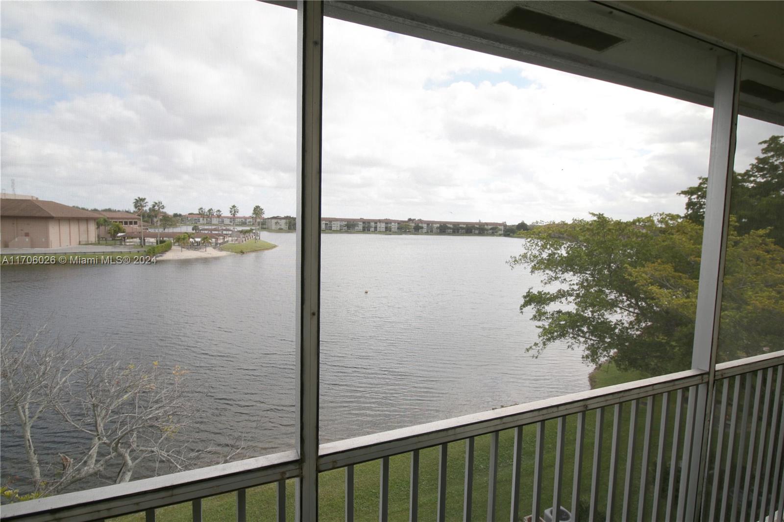 1301 SW 134 Way #411B, Pembroke Pines, Florida image 12